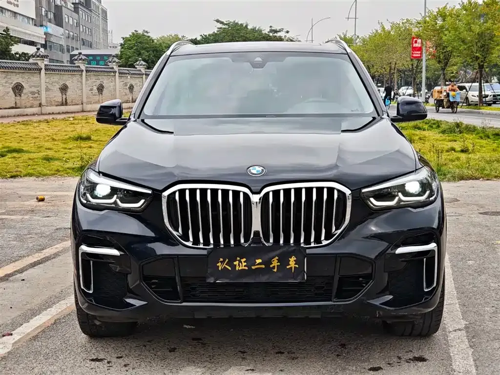 BMW X5 — фото 2