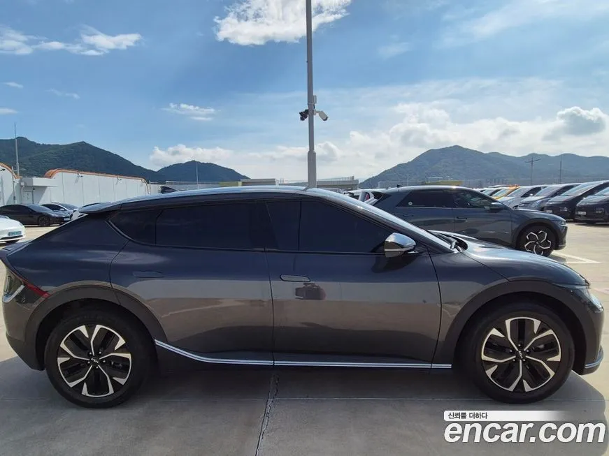 Kia EV6 — фото 4