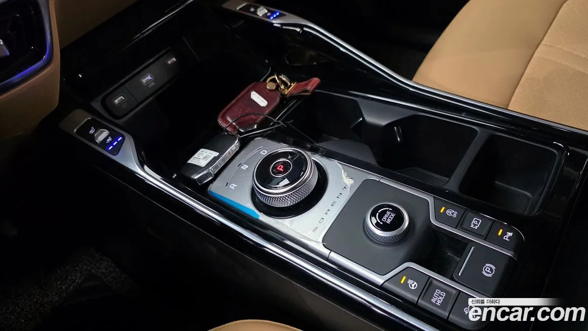 Kia Sorento — фото 9