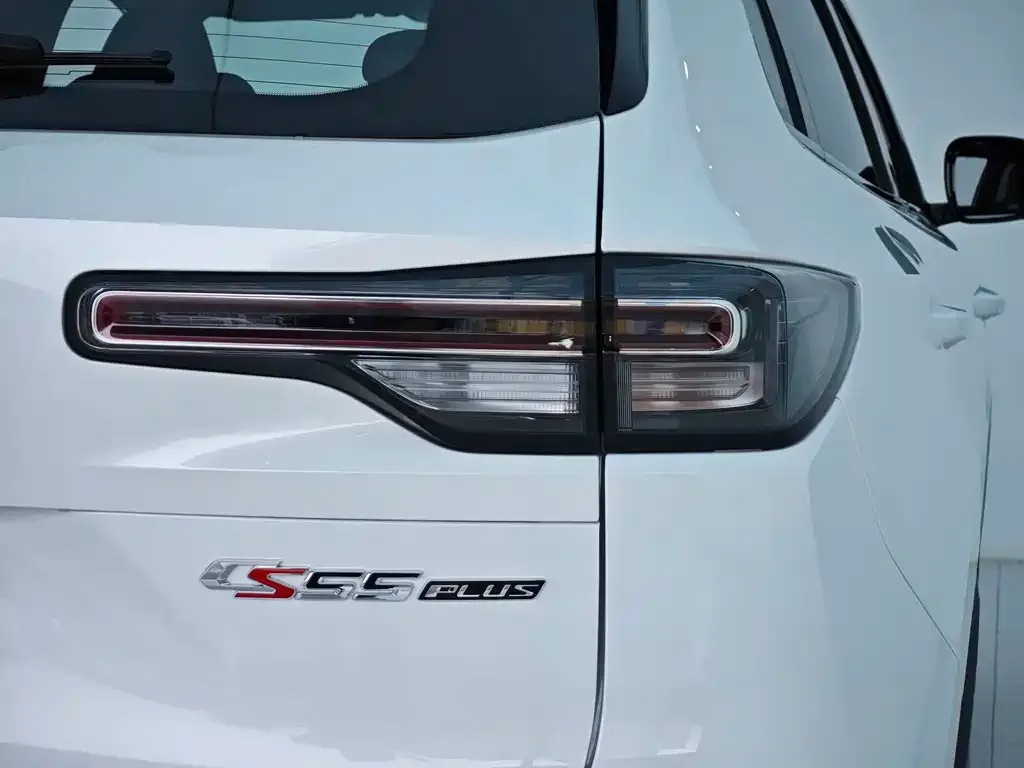 Changan CS55PLUS — фото 10