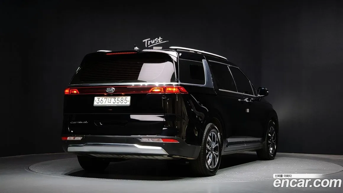Kia Carnival — фото 2