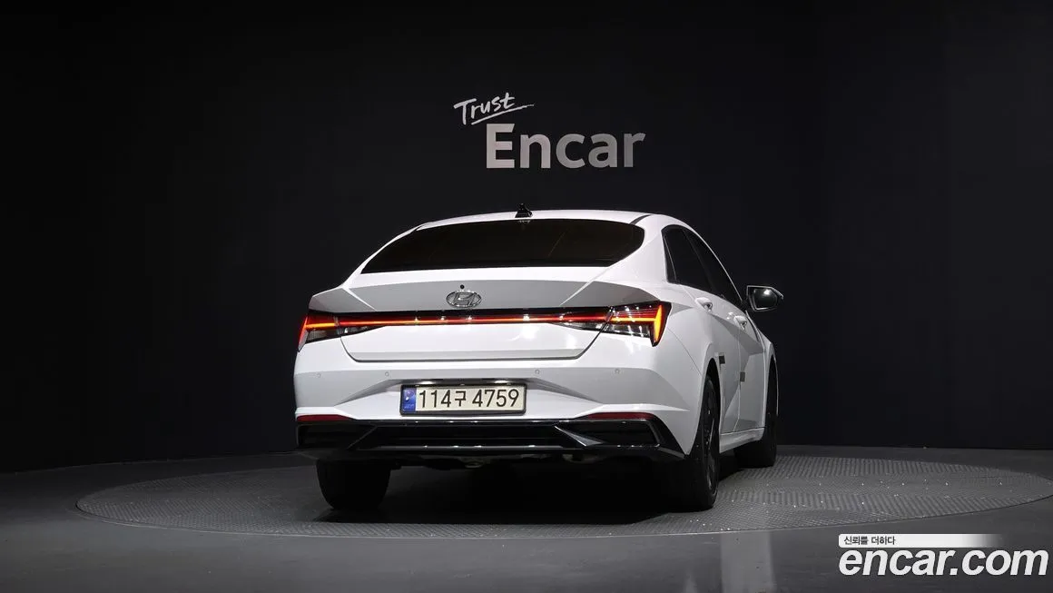 Hyundai AVANTE — фото 4