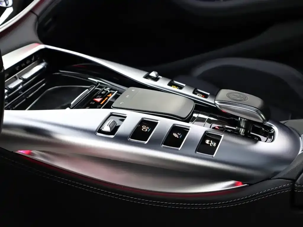 Mercedes-Benz AMG GT — фото 10