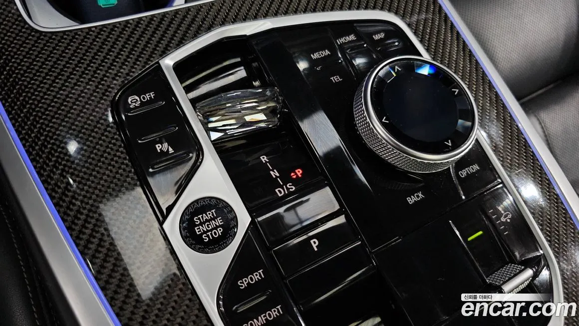 BMW X7 — фото 9