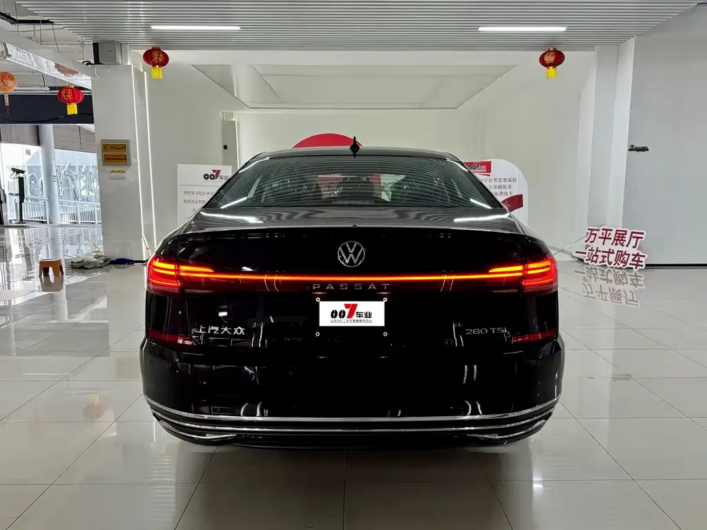 Volkswagen Passat — фото 8