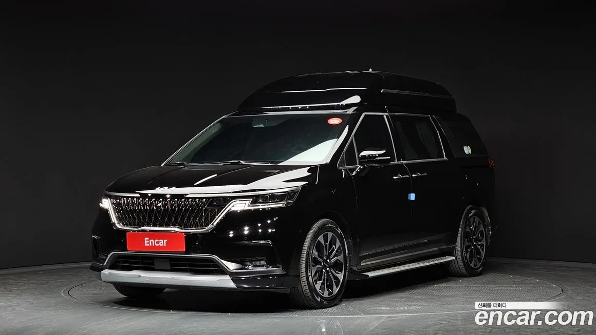 Kia Carnival — фото 1