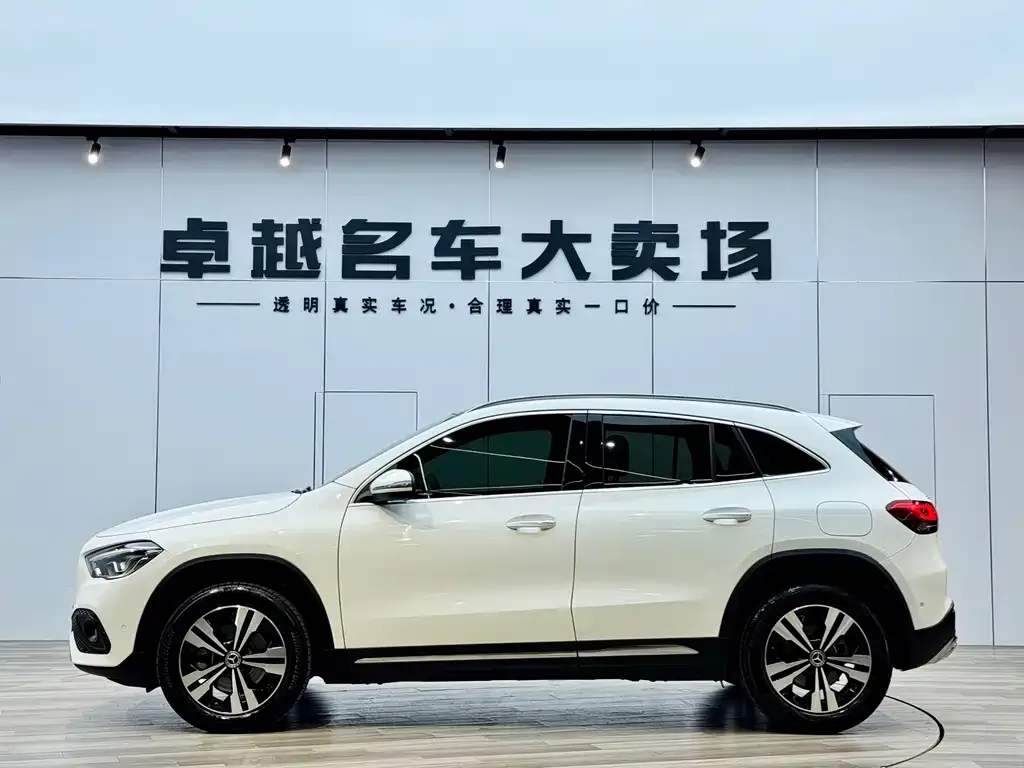 Mercedes-Benz GLA — фото 4