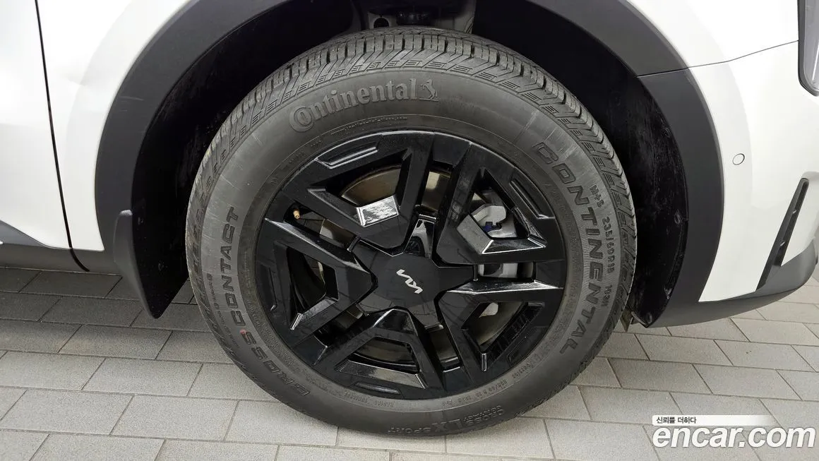 Kia Sorento — фото 5