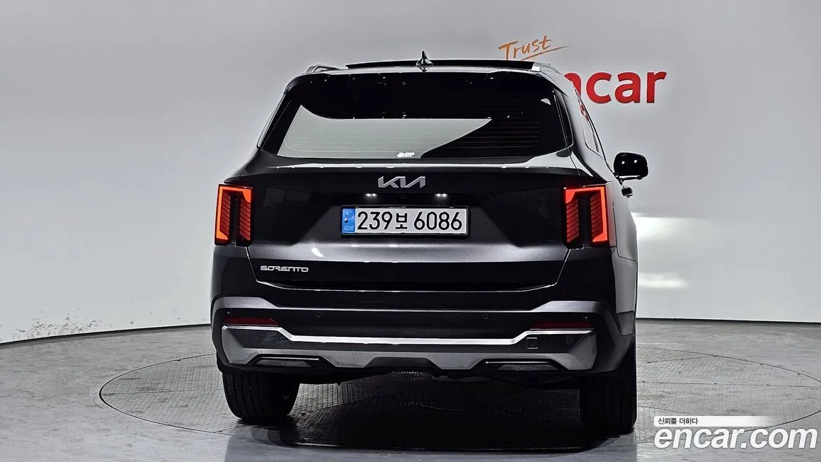 Kia Sorento — фото 4