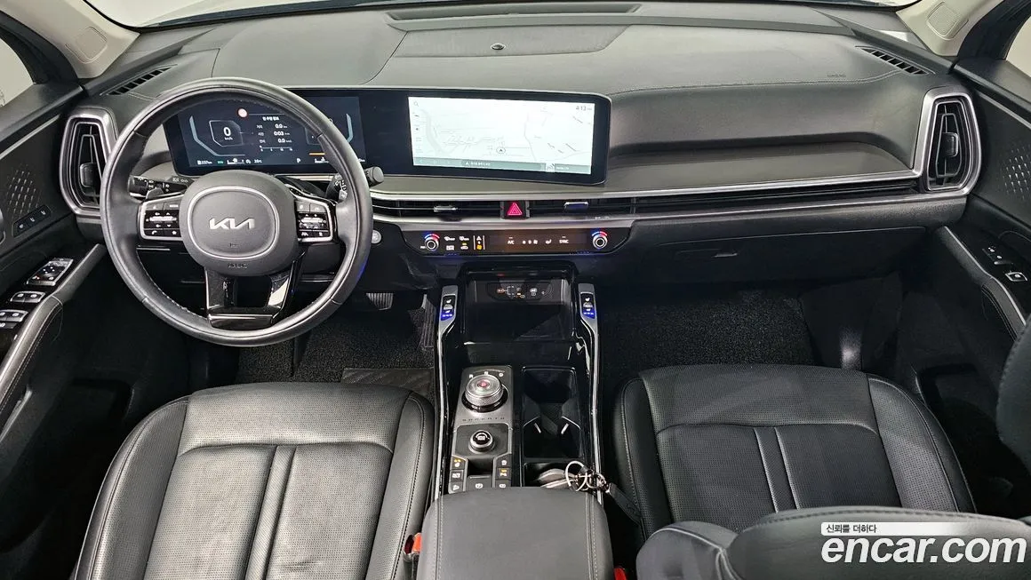 Kia Sorento — фото 7