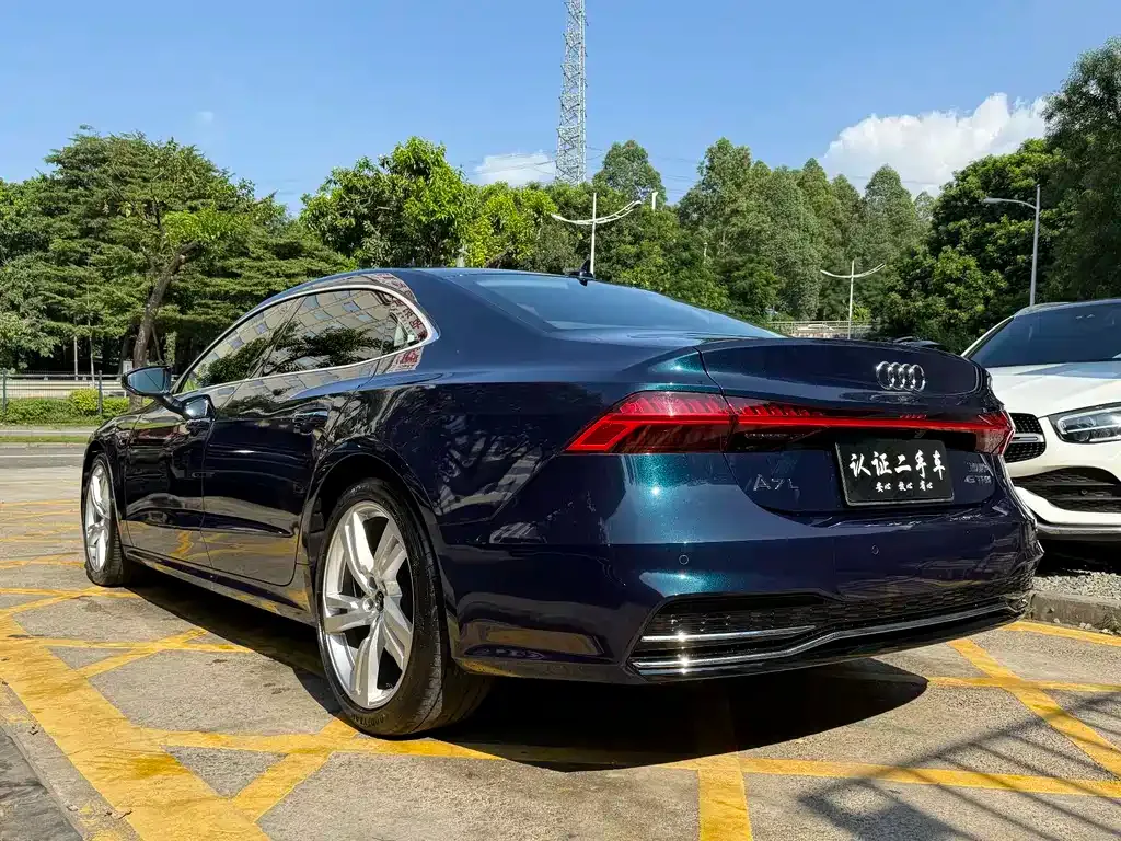 Audi A7L — фото 3
