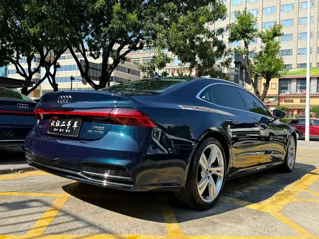 Audi A7L — фото 4