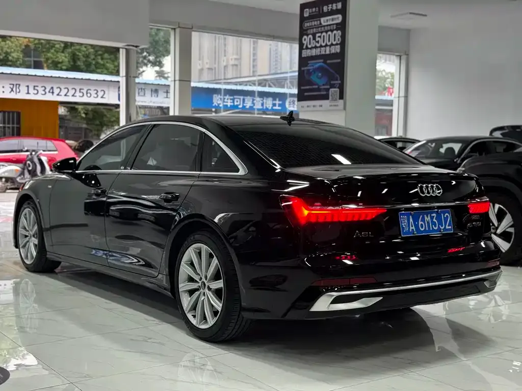 Audi A6L — фото 4
