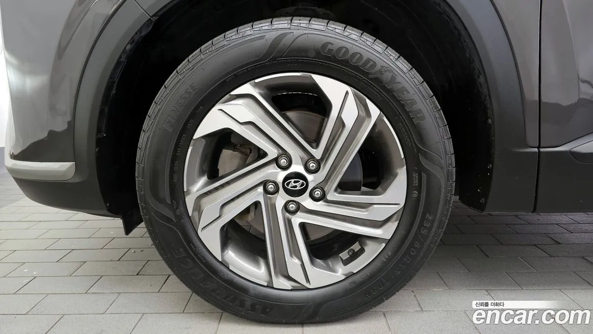Hyundai Santafe — фото 5