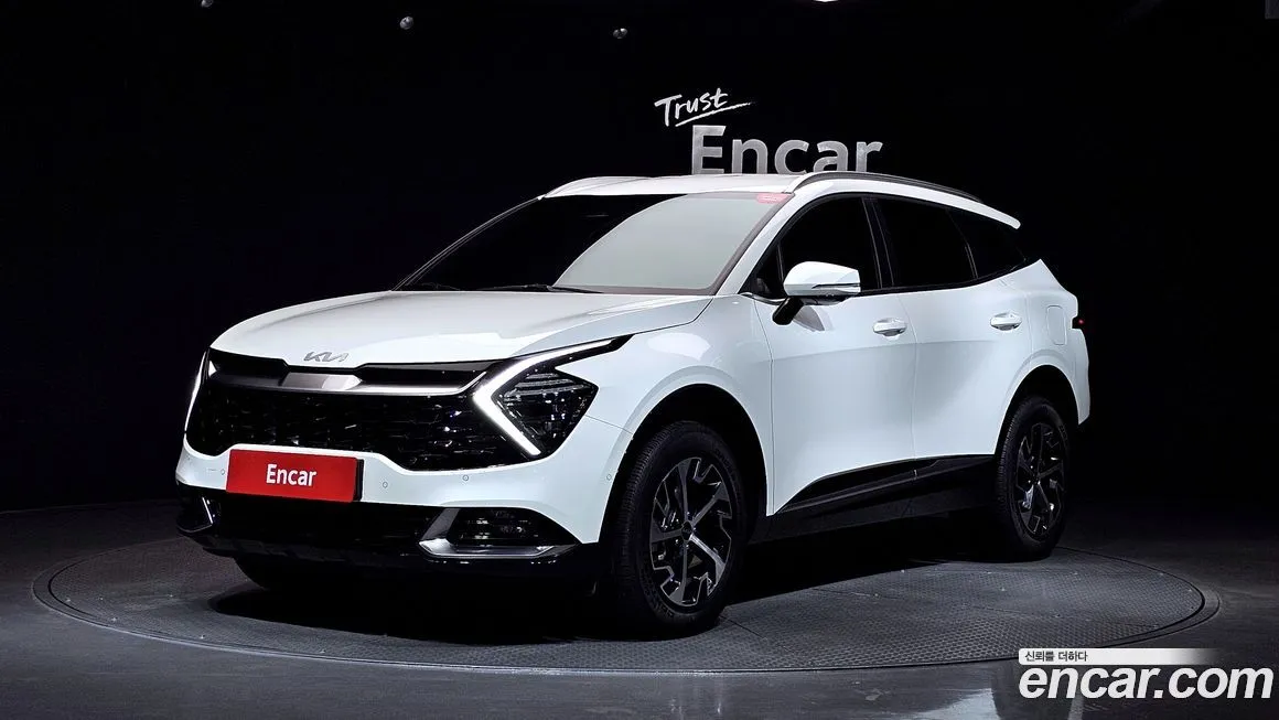 Kia Sportage — фото 1