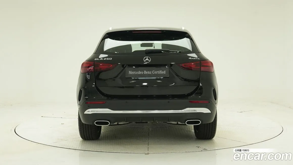 Mercedes-Benz GLA-Class — фото 4