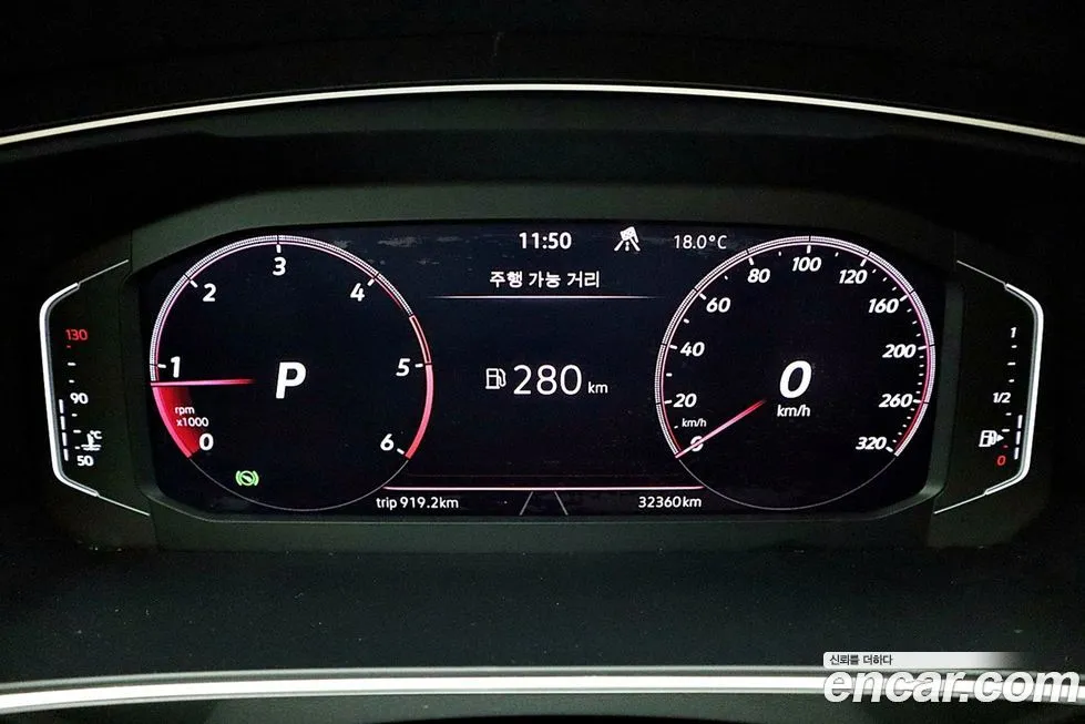 Volkswagen Tiguan — фото 6