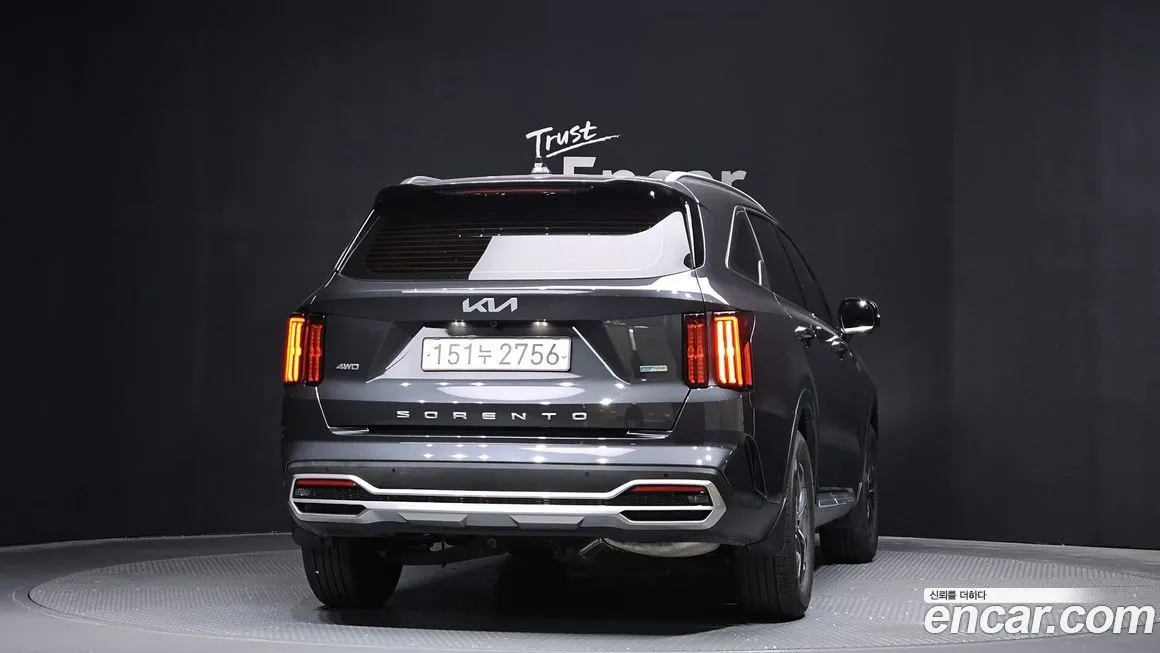 Kia Sorento — фото 4