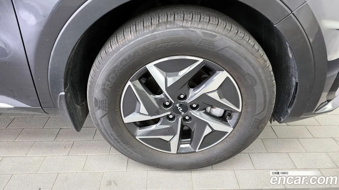 Kia Sorento — фото 5