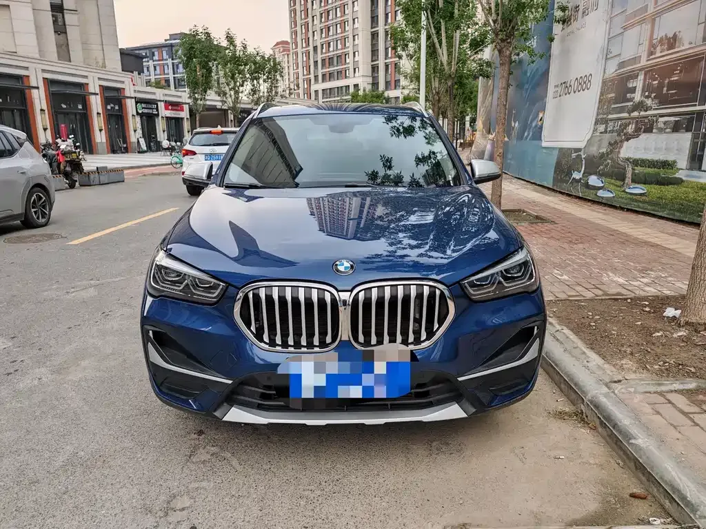 BMW X1 — фото 2