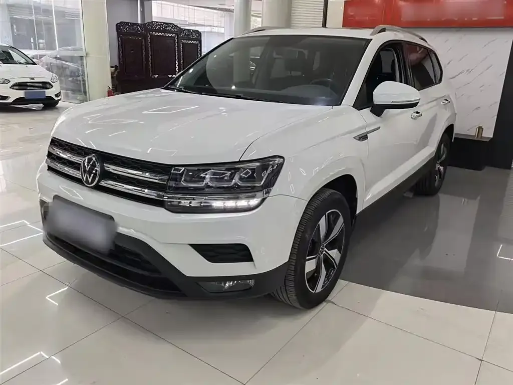 Volkswagen Tharu — фото 1