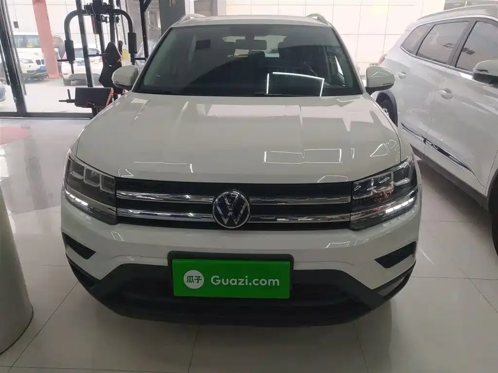 Volkswagen Tharu — фото 3