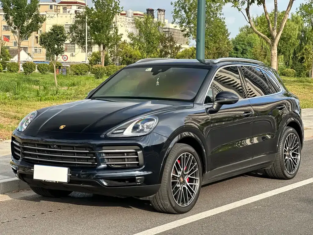 Porsche Cayenne — фото 2