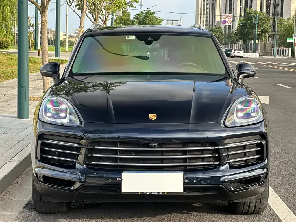 Porsche Cayenne — фото 3