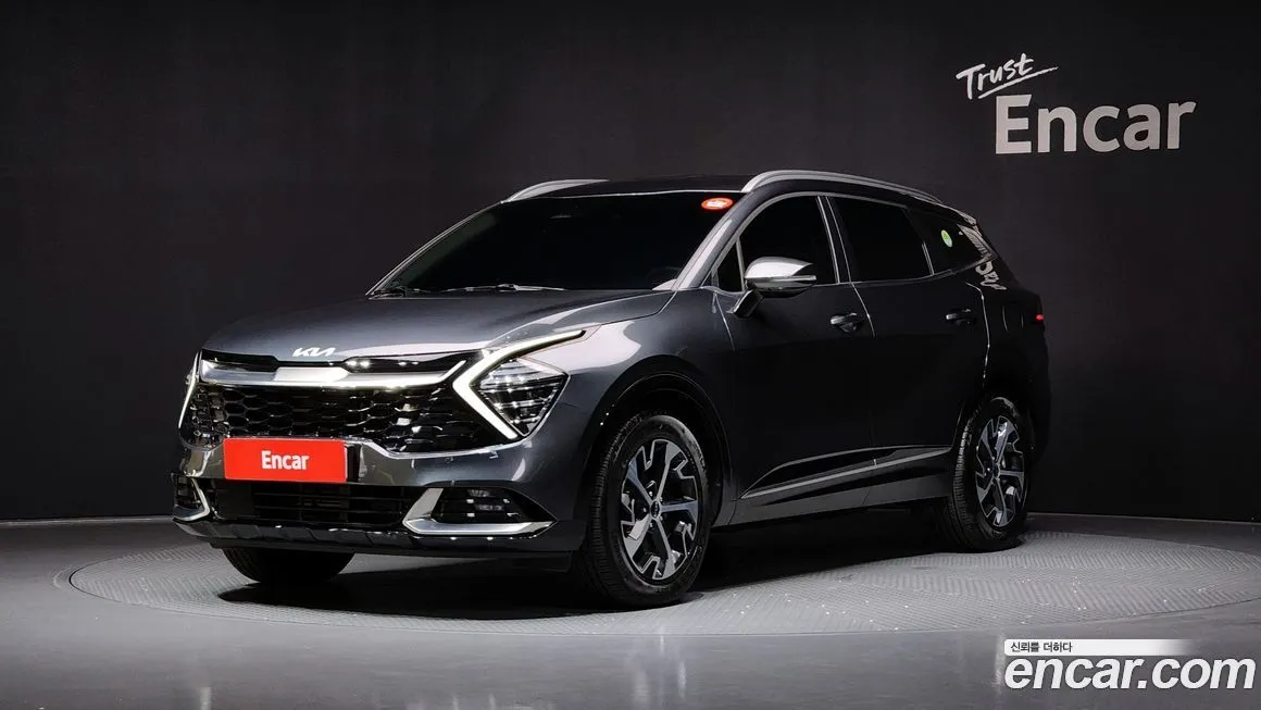 Kia Sportage — фото 1