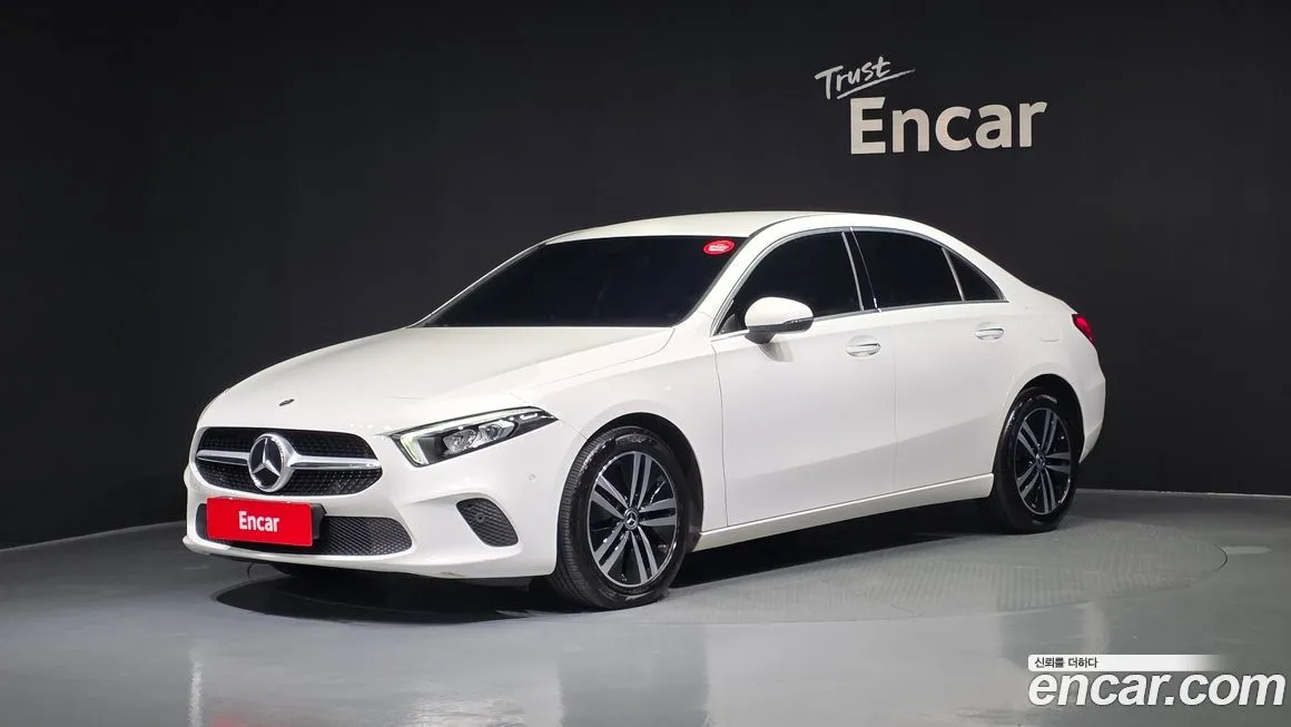 Mercedes-Benz A-Class — фото 1
