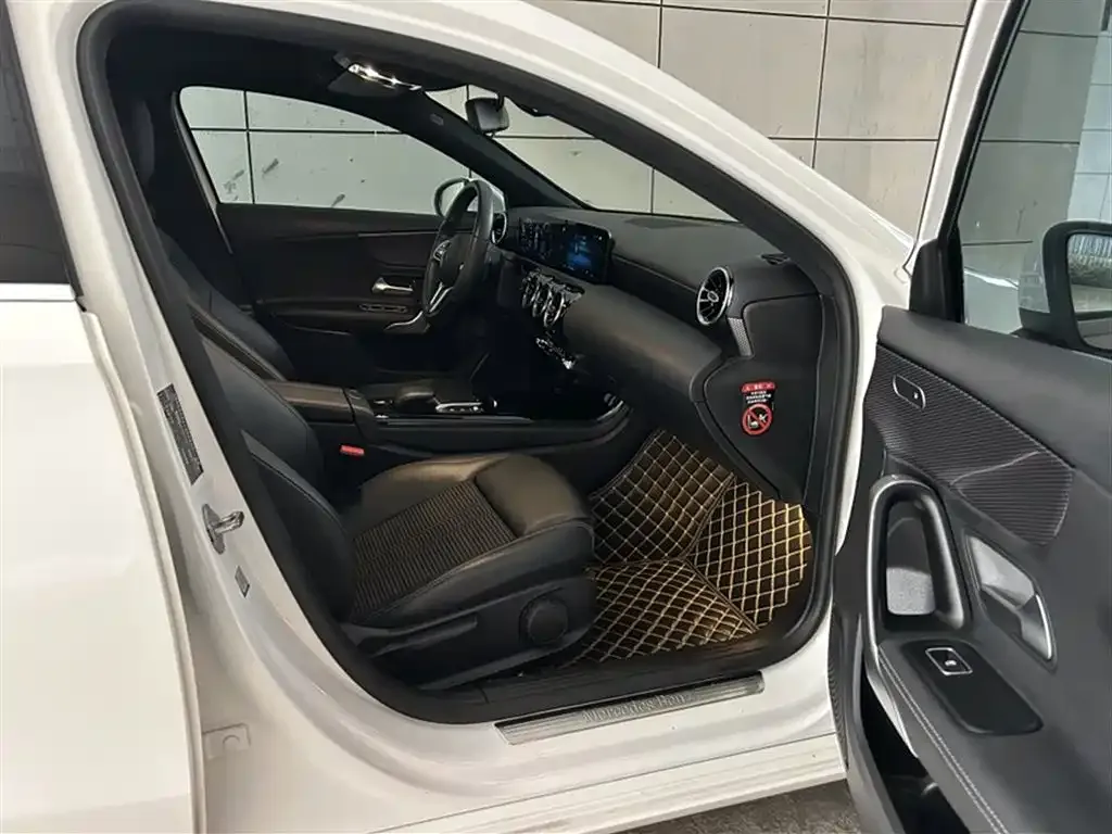 Mercedes-Benz A-Class (Import) — фото 4