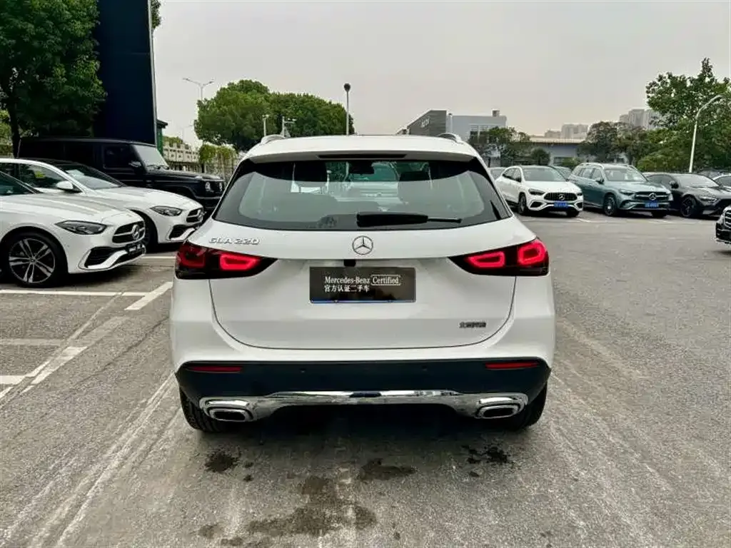 Mercedes-Benz GLA — фото 8