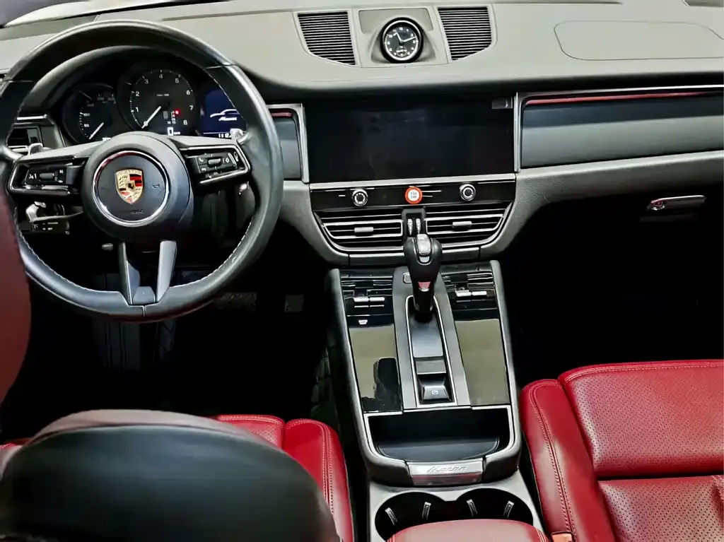 Porsche Macan — фото 6