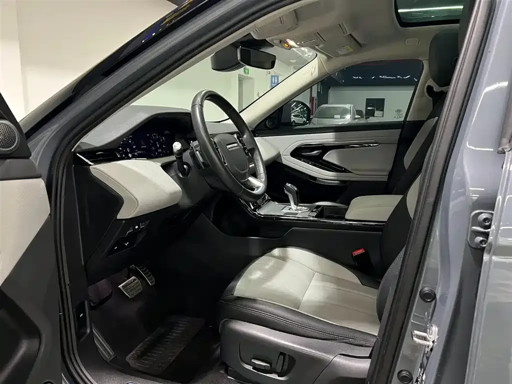 Land Rover Evoque — фото 10
