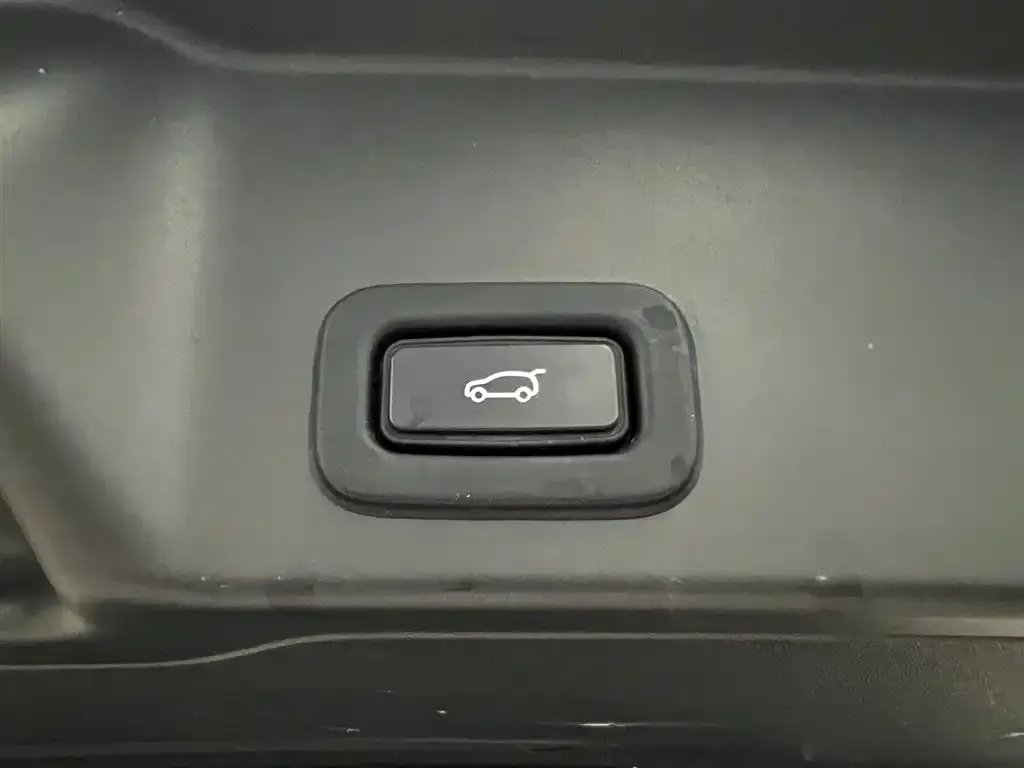 Land Rover Evoque — фото 8