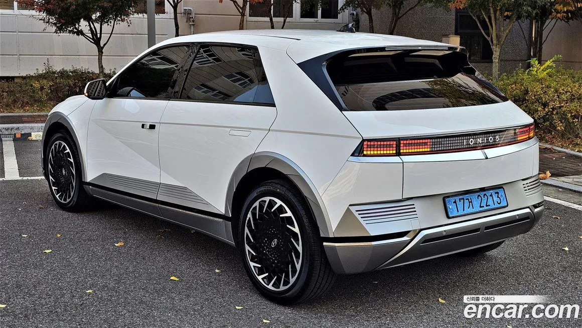 Hyundai Ioniq5 — фото 2