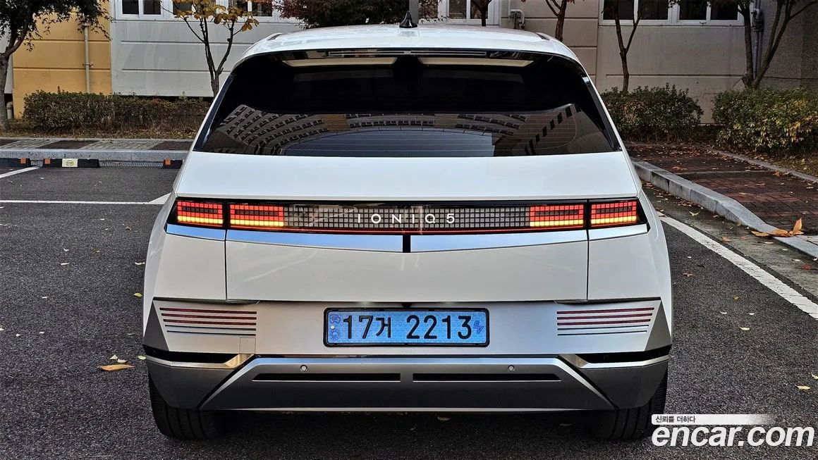 Hyundai Ioniq5 — фото 4