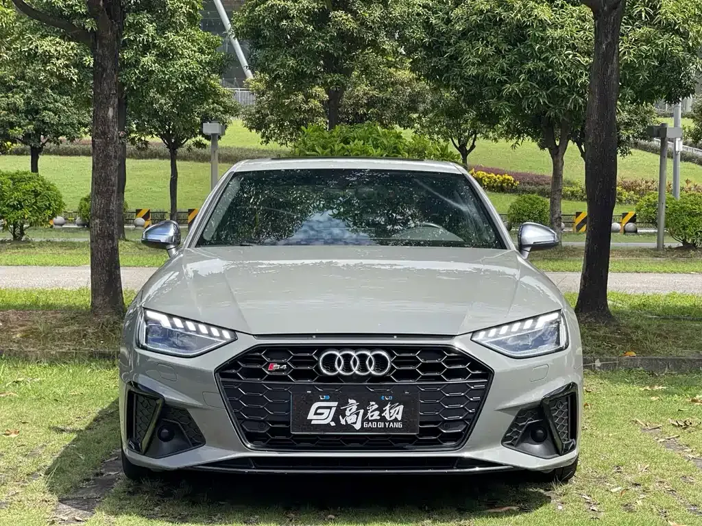 Audi S4 — фото 2