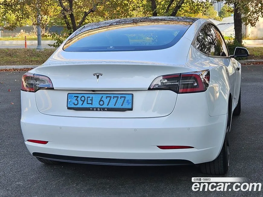 Tesla Model 3 — фото 6