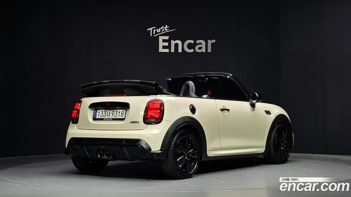 Mini Cooper Convertible — фото 2