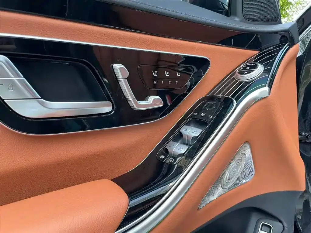 Mercedes-Benz S-Class — фото 10