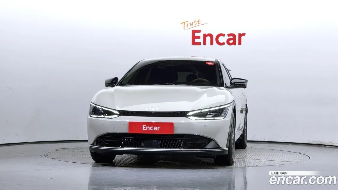 Kia EV6 — фото 3