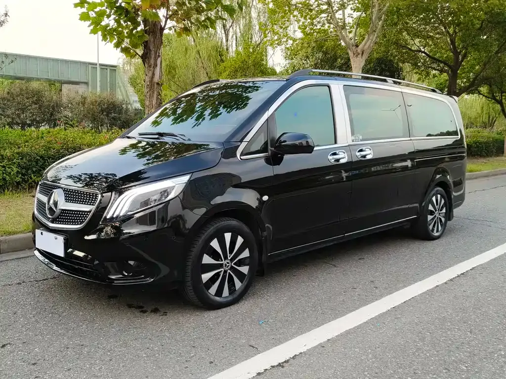 Mercedes-Benz Vito — фото 1