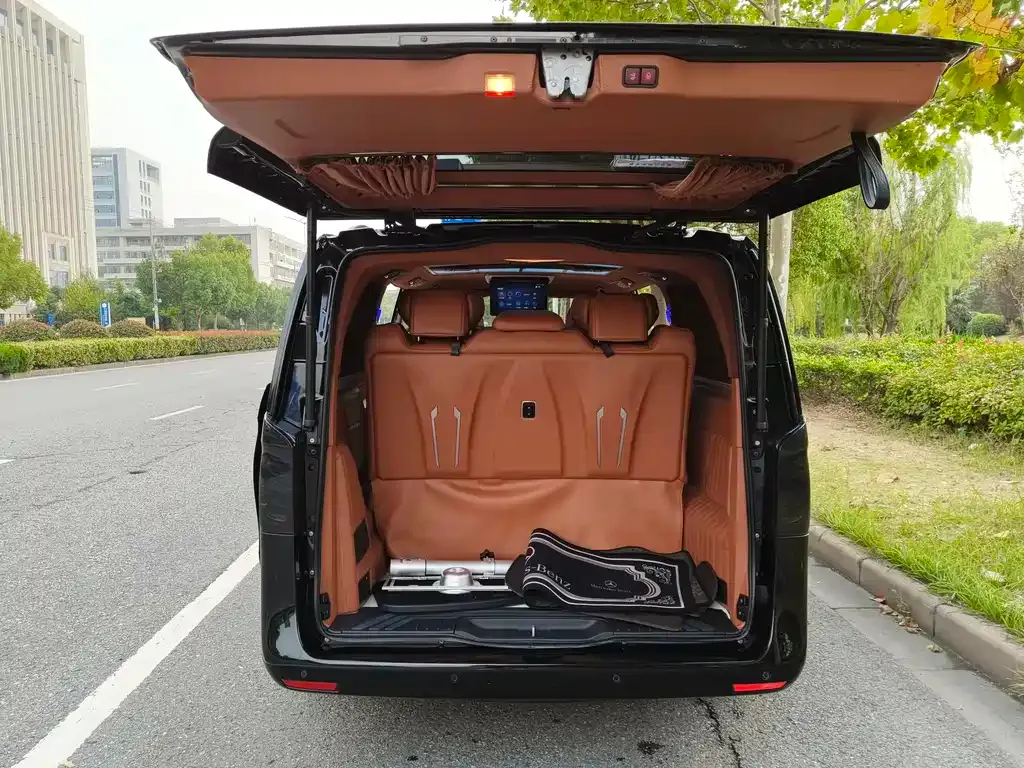 Mercedes-Benz Vito — фото 10