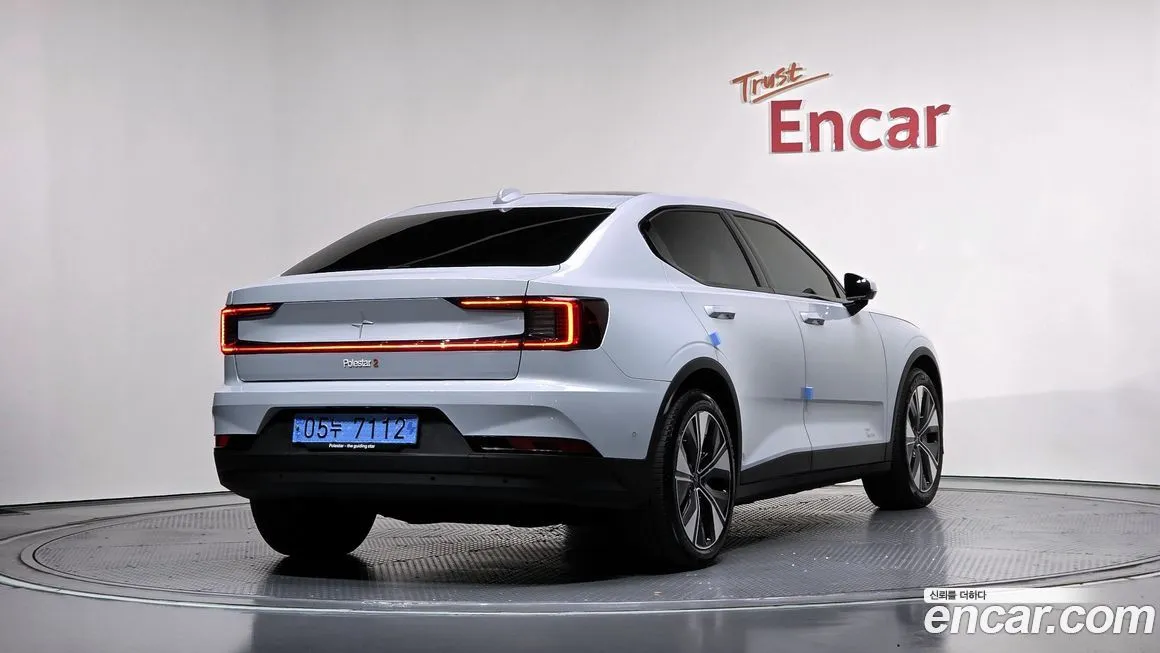 Polestar Polestar 2 — фото 2
