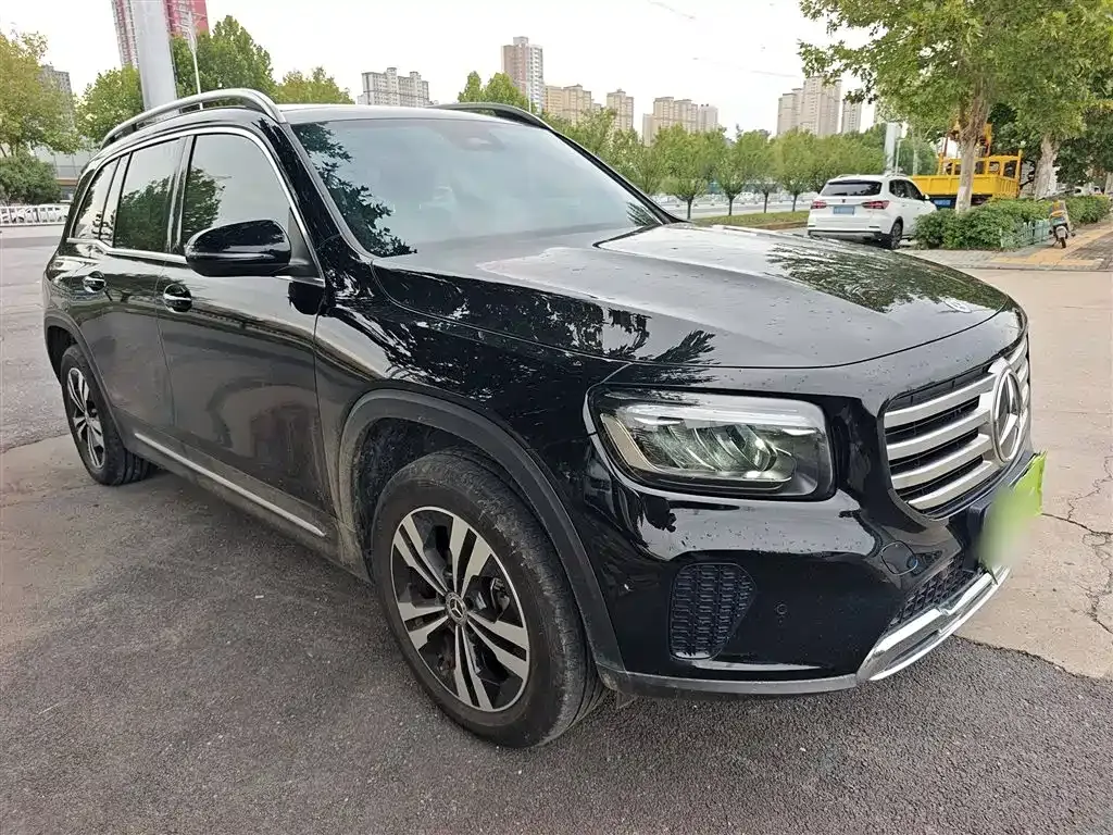 Mercedes-Benz GLB — фото 4
