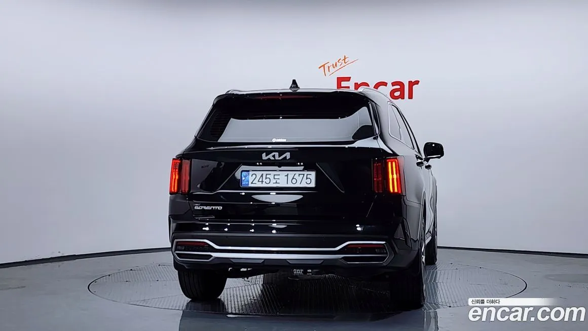 Kia Sorento — фото 4