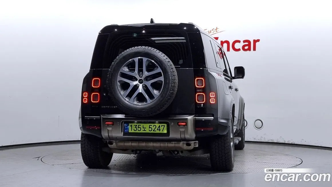 Land Rover Defender — фото 4