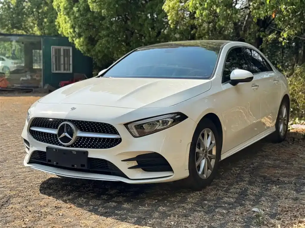 Mercedes-Benz A-Class — фото 1