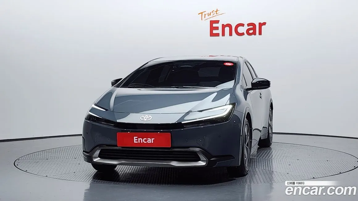 Toyota Prius — фото 3